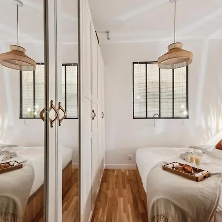 Appartamento Le Louvre & De - Cityapartmentstay *