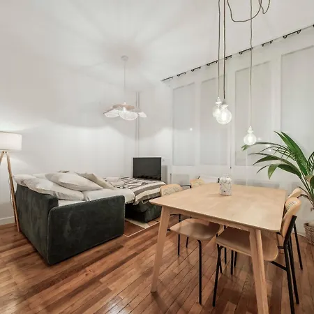 Le Louvre & De - Cityapartmentstay
