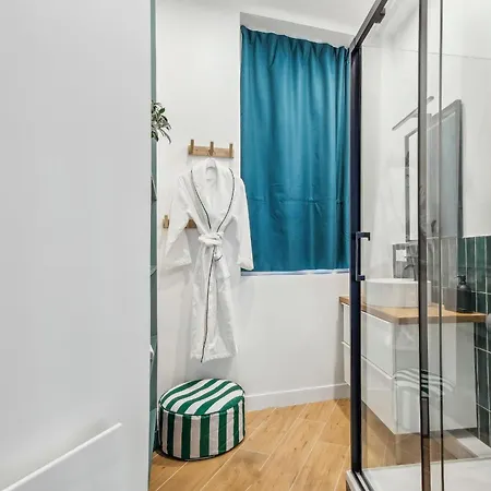 Apartment Le Louvre & De - Cityapartmentstay *