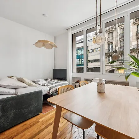 Le Louvre & De - Cityapartmentstay Apartment *